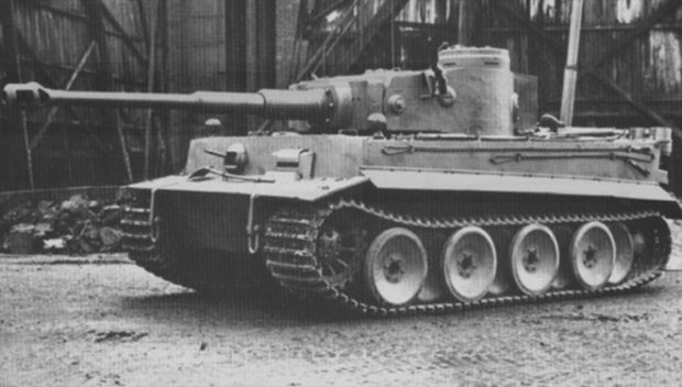 Тигр Panzerkampfwagen VI Ausf H1 немецкий тяжелый танк | TANKI-TUT.RU